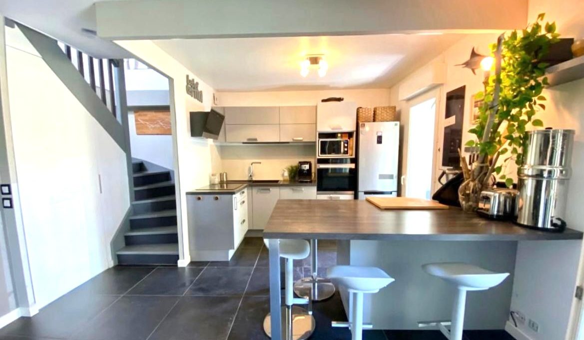 PHOTO-2025-11-03-14-43-17 1